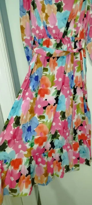 Vestido estampado floral multicolor