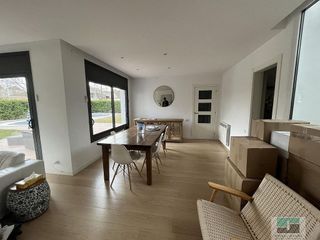 Chalet en alquiler en Montmar en Castelldefels