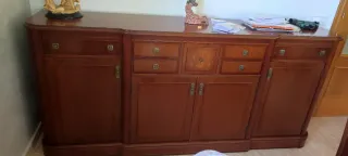 Conjunto muebles comedor en Comarruga, francas