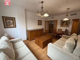 Piso en alquiler en San Roque - Ronda norte en Badajoz