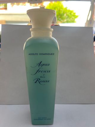 Adolfo Dominguez Agua Fresca de Rosas Gel