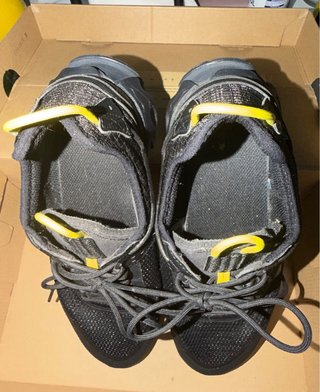 Nike React Live Running Negro/Amarillo