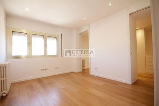 Ático en alquiler en Les Tres Torres en Barcelona