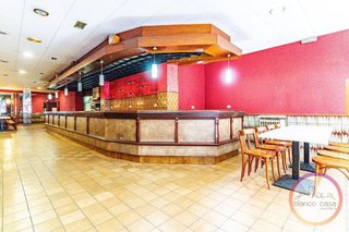 Local comercial en alquiler en Carballo