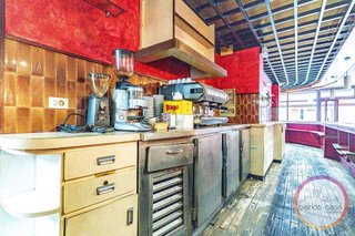 Local comercial en alquiler en Carballo