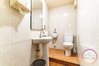Local comercial en alquiler en Carballo