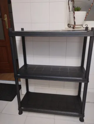 Estantería de resina gris