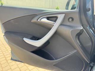 Opel Astra 2013