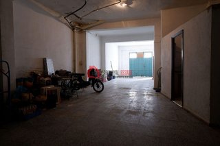 Casa adosada en venta en Avda. de Abril. - 9 de octubre en Sagunto