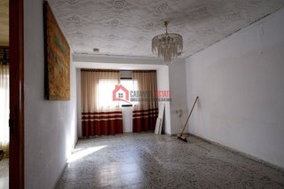 Casa adosada en venta en Avda. de Abril. - 9 de octubre en Sagunto