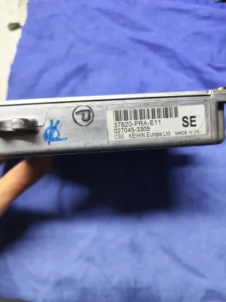 Centralita ECU Honda PRA E11
