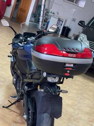 Suzuki GSX-S GT 1000 2024 Azul