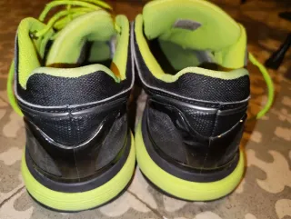 Zapatillas Adidas Padel Negras y Verdes