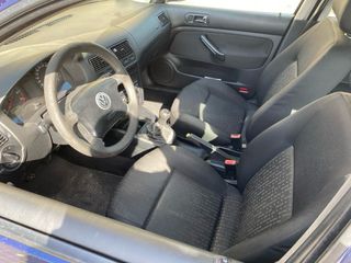 Volkswagen Golf 2001