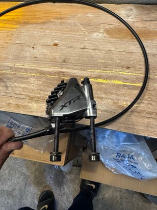 Frenos Shimano XTR M9100
