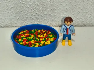 Piscina Bolas Playmobil con Niño