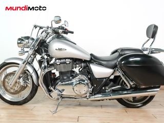 TRIUMPH THUNDERBIRD 1600