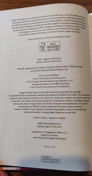 La increíble historia de...mi tía terrible / Aw...