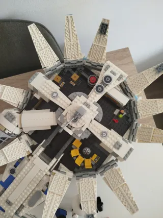 Lego Halcón Milenario Kessel 75212
