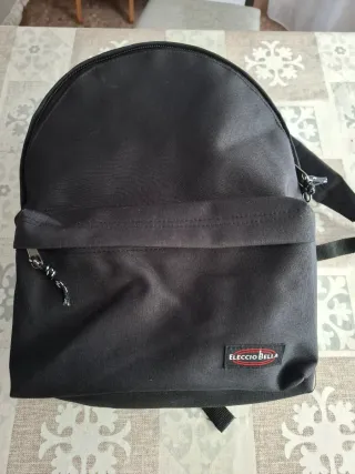Mochila negra ELECCIO BELLA