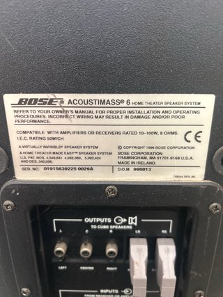 Subwoofer Bose Negro