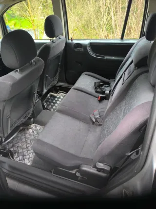 Opel Zafira 2002