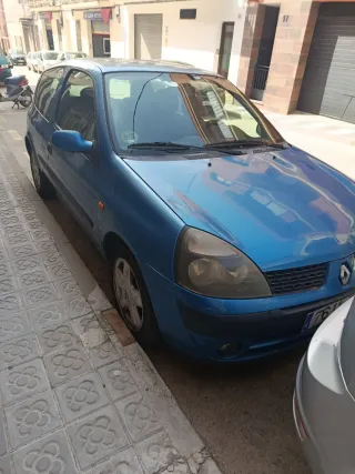 Renault Clio 2001