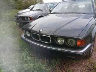 BMW Serie 750 iL E32