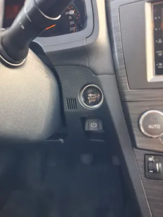Toyota Avensis 2009