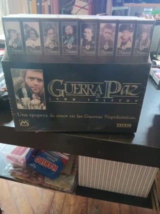 Colección VHS Guerra y Paz Precintada