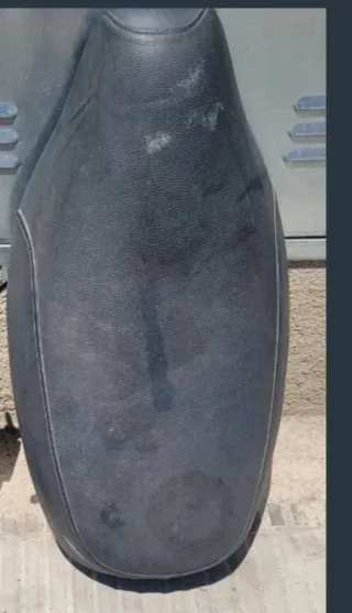 Asiento Piaggio Tifón Scooter Negro