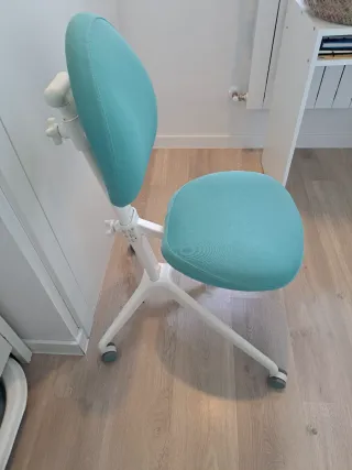 Silla Escritorio Infantil/Juvenil Como Nueva