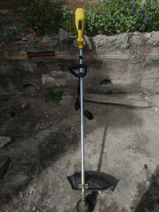 Desbrozadora eléctrica