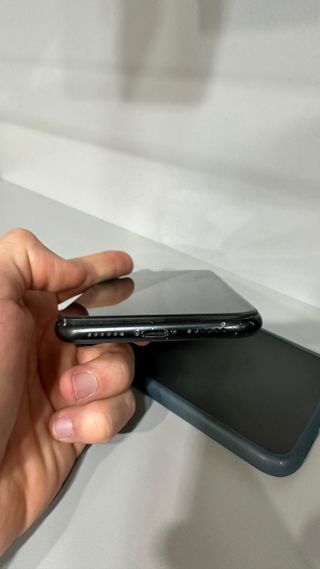 iPhone XR para reparar o piezas – no enciende