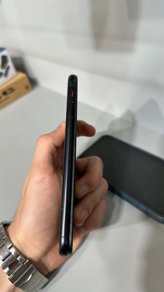 iPhone XR para reparar o piezas – no enciende