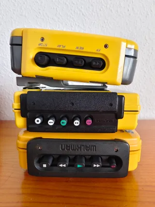 Lote 3 SONY Walkman Sport WM-F63, WM-SXF10, WM-B59