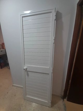 Puerta aluminio reforzado