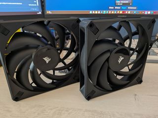 2 Ventiladores PC Corsair AF140 Elite PWM