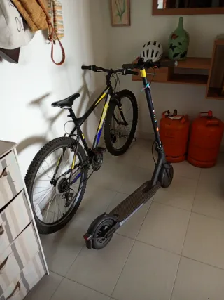 Patinete y Bicicleta en buen estado