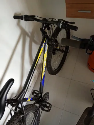 Patinete y Bicicleta en buen estado