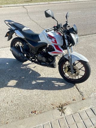 Keeway RKS Sport Evo 125cc Roja y Blanca