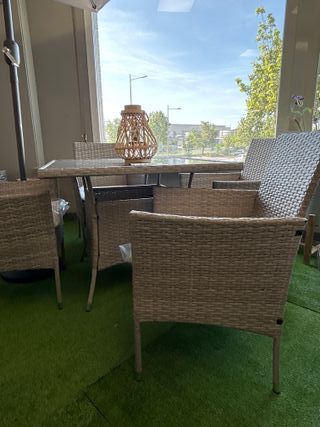 Mesa y 4 Sillas Jardín Mimbre Cristal