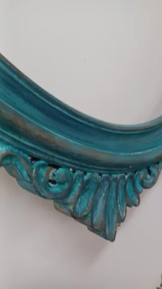 Marco Ovalado Decorativo Teal y Dorado