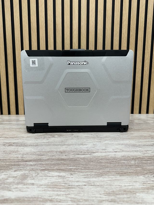 Panasonic ToughBook CF-54 i5 8gb 256gb SSD