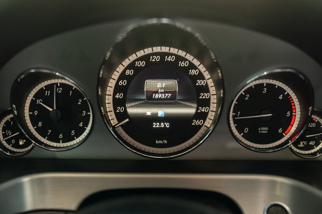 Mercedes-Benz Clase E 220 CDI