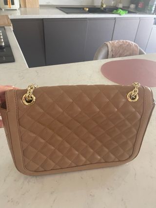 Borsa Love Moschino trapuntata oro
