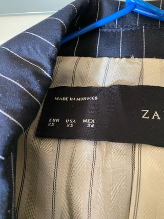 Traje Zara Pantalón y Blazer Talla XS