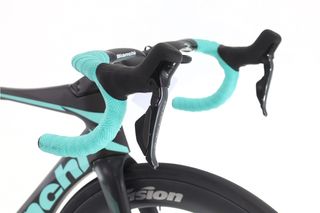 Bicicleta Bianchi Oltre RC Arkea Team Di2 12V t.56 Reacondicionada