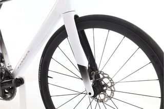 Bicicleta Trek Madone SL 6 GEN 7 Di2 12V t.56 Reacondicionada