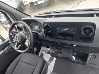 Mercedes-Benz Sprinter 211 media 2020